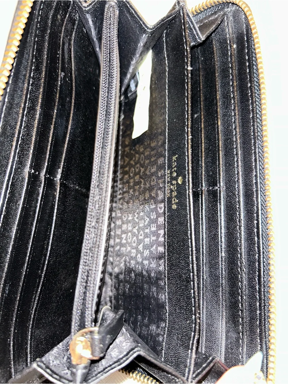 ♠️ Kate Spade Larchmont Avenue long wallet